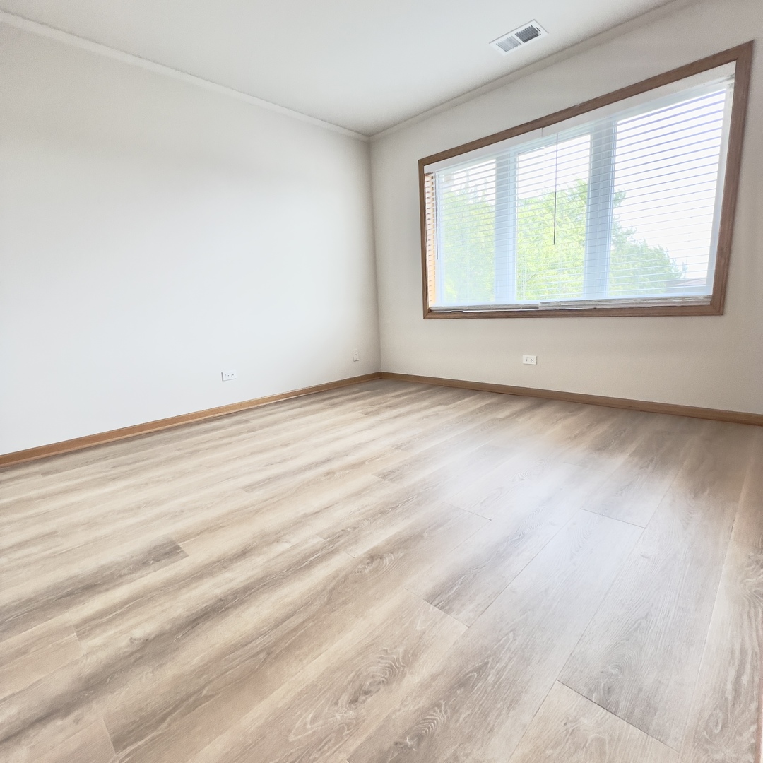 10418 S Keating Avenue 3a Property Photo 32