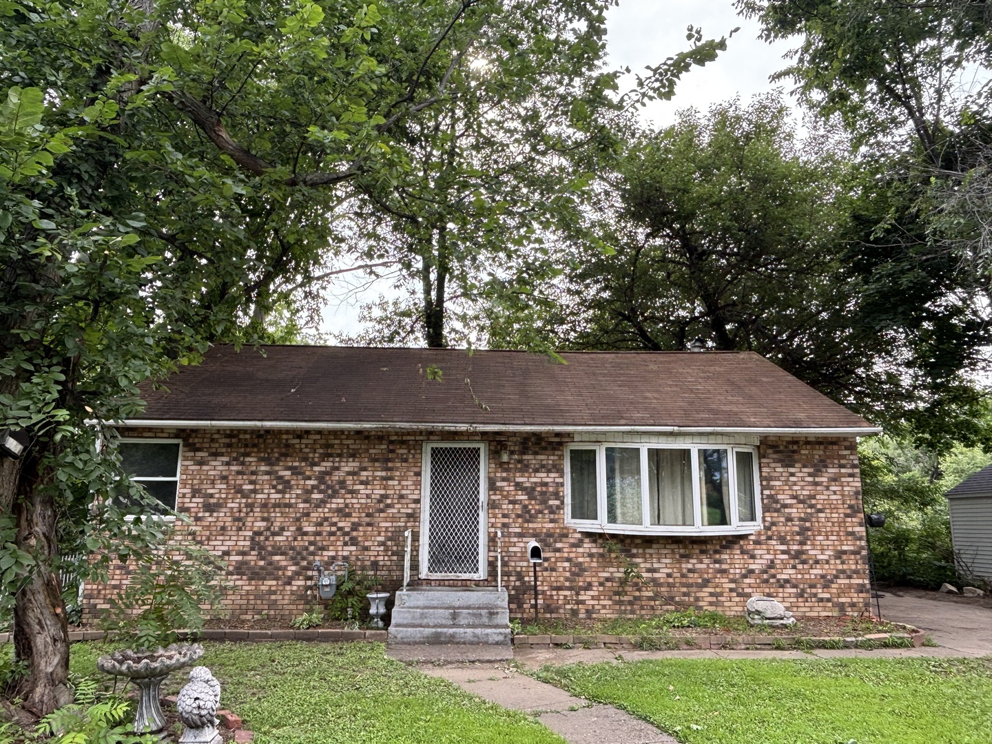 2110 Mound Street Property Photo 1