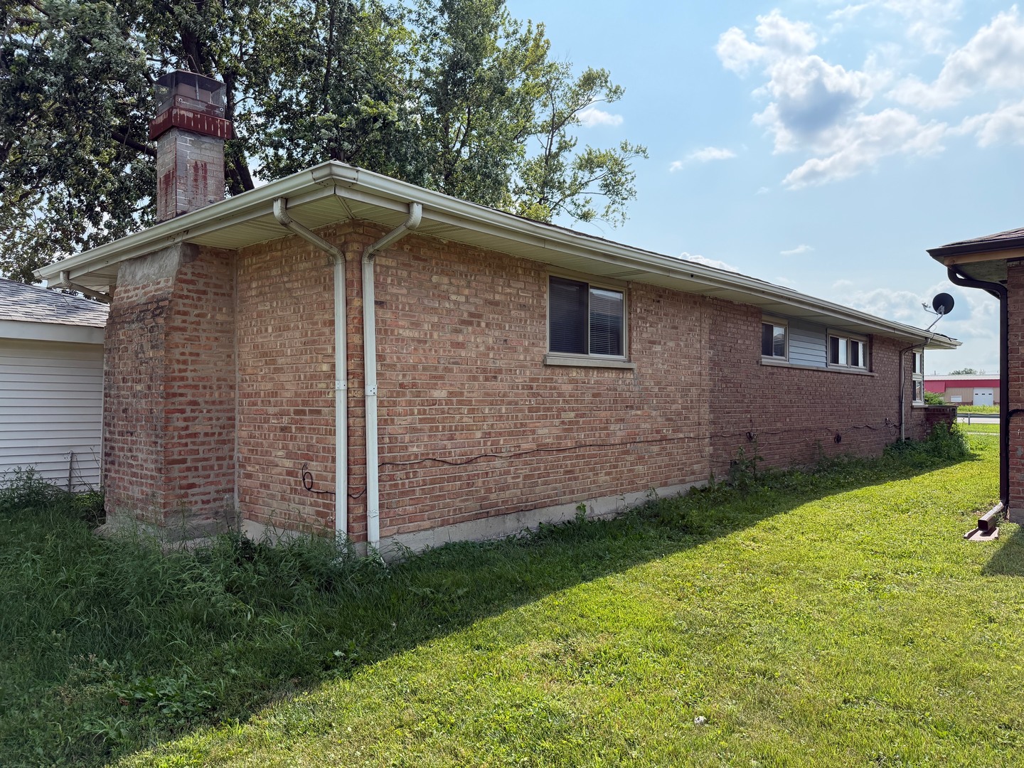 16249 Damen Avenue Property Photo 5