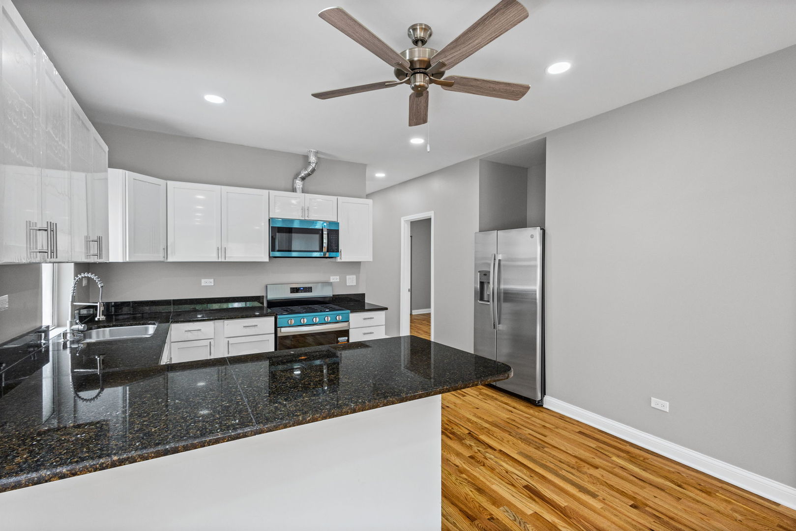 12712751 Property Photo 8