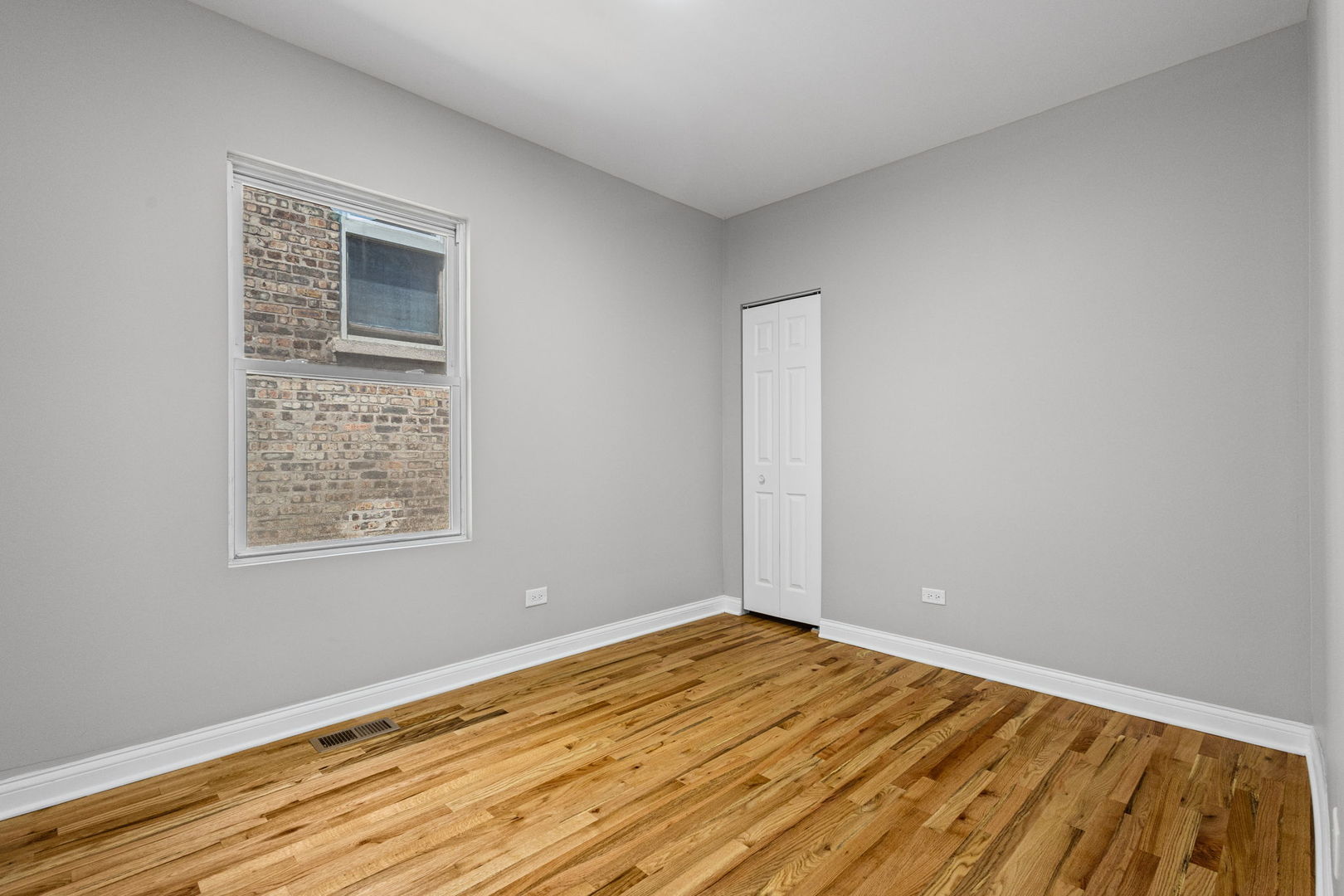 12712751 Property Photo 23
