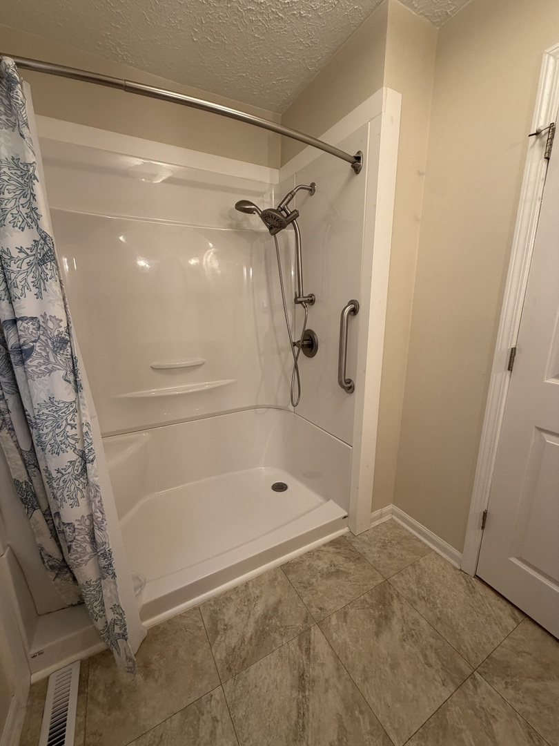 42 Hilanoa Drive Property Photo 17
