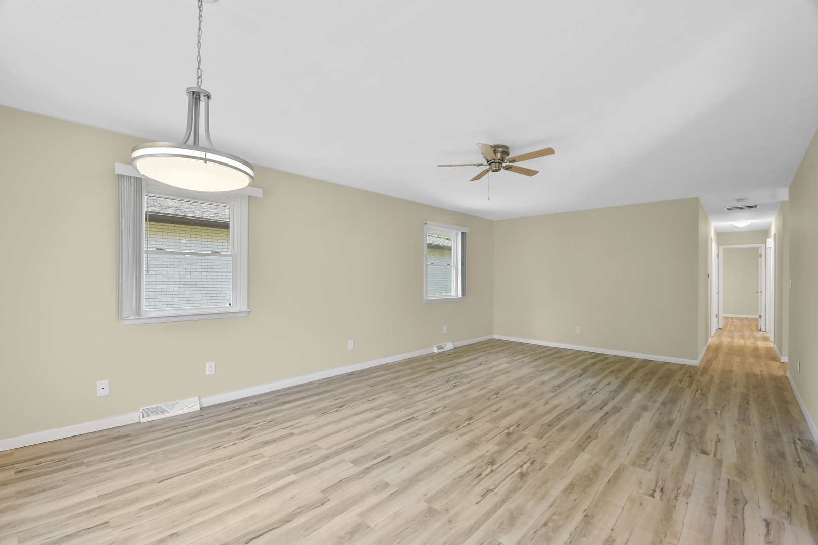 2205 Glenoak Drive Property Photo 8