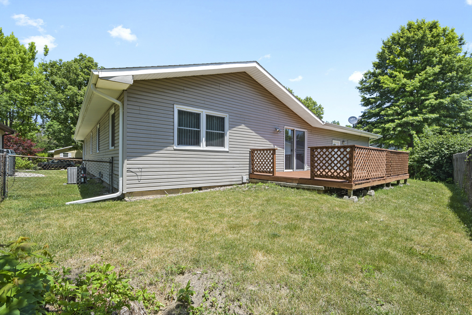 2205 Glenoak Drive Property Photo 14