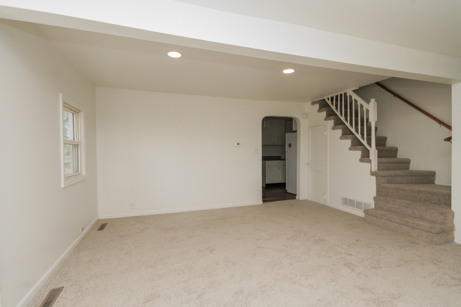 1107 E Joliet Street Property Photo 6