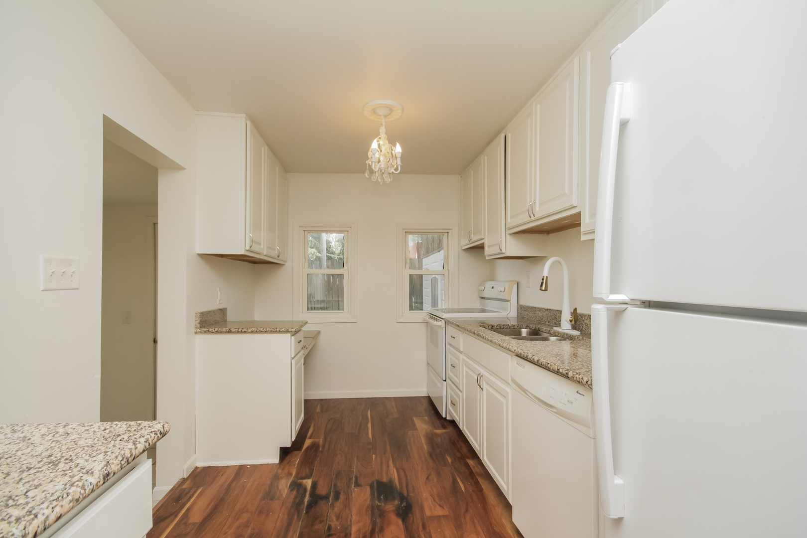 1107 E Joliet Street Property Photo 10
