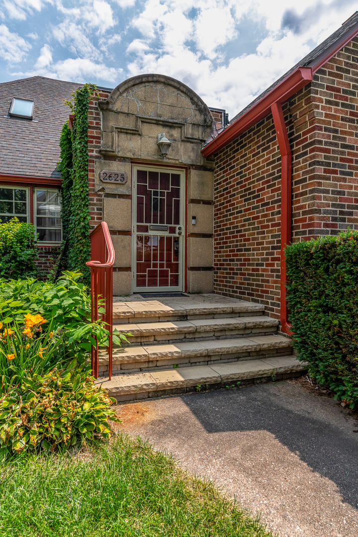 2625 Scott Street Property Photo 2