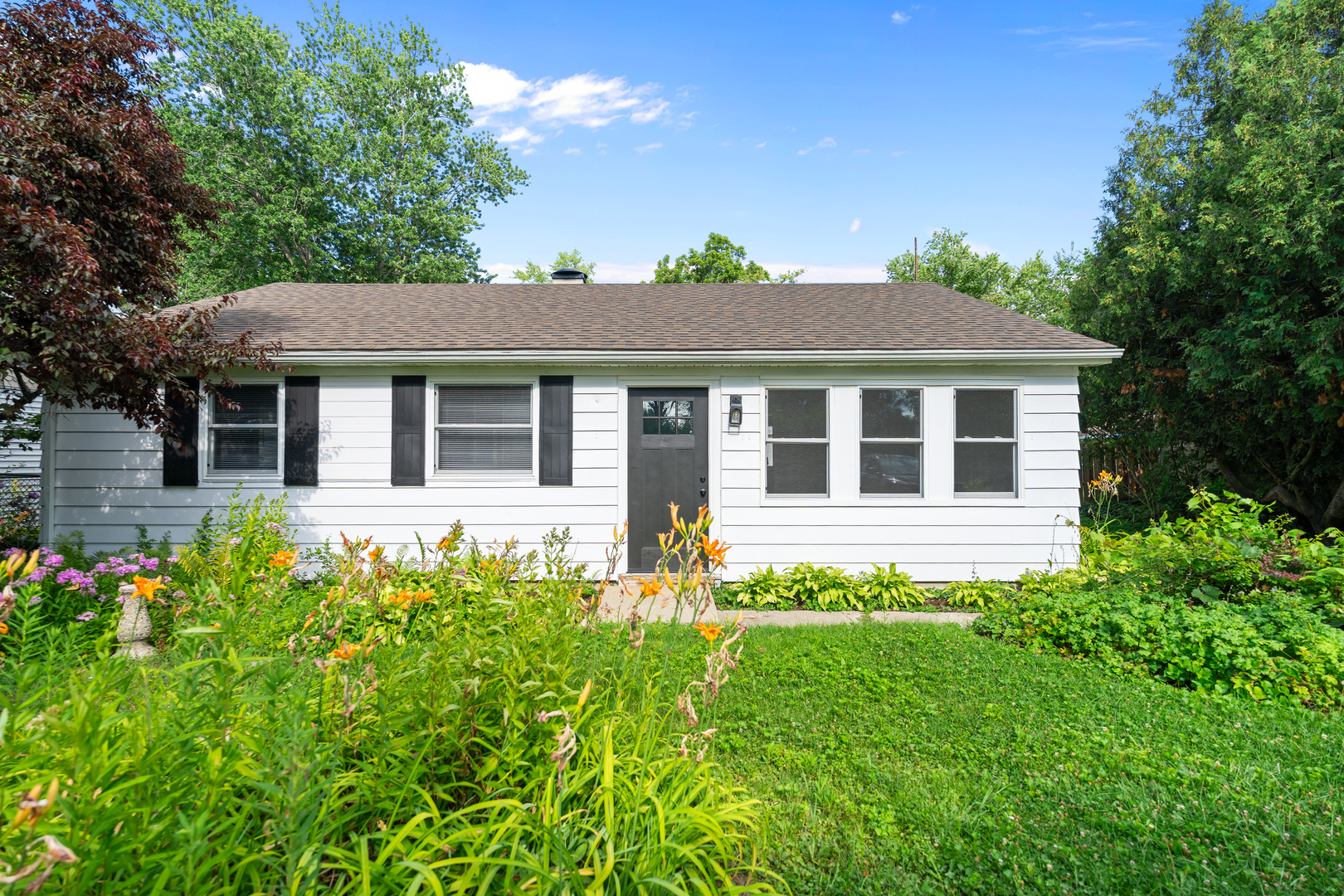 37187 N Piper Lane Property Photo 1