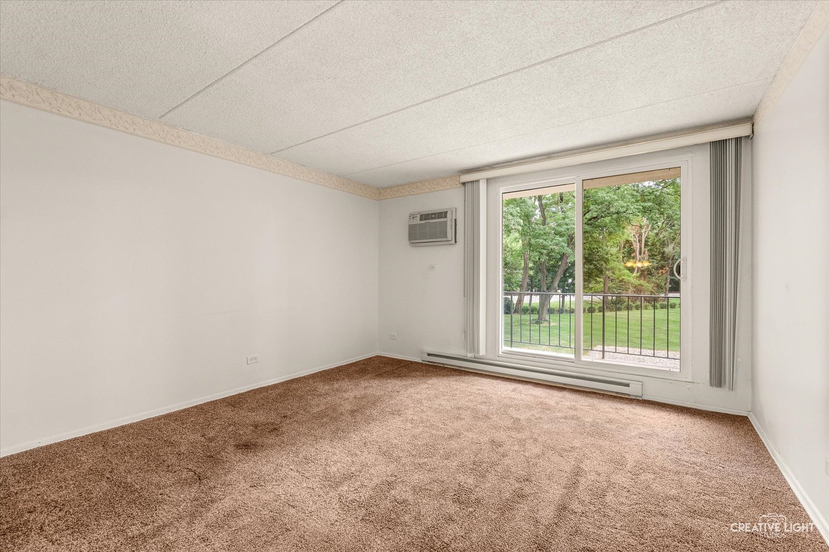 255 S West Avenue 208 Property Photo 2