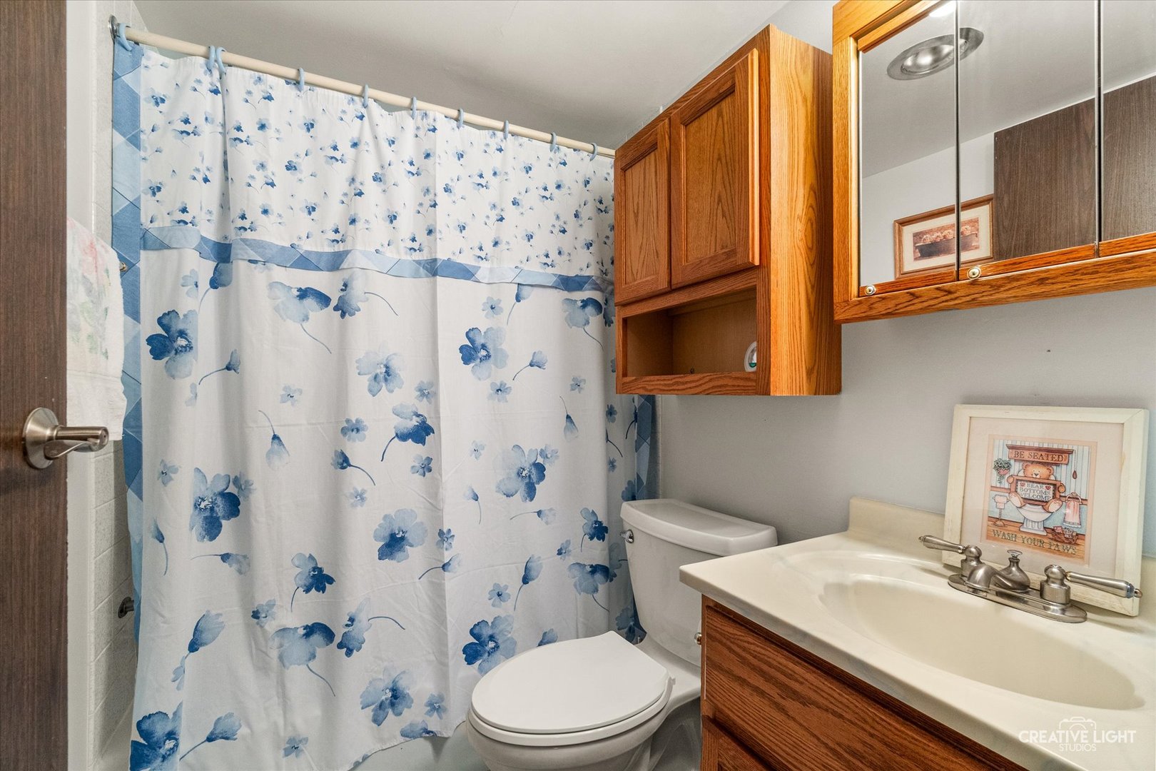 255 S West Avenue 208 Property Photo 9