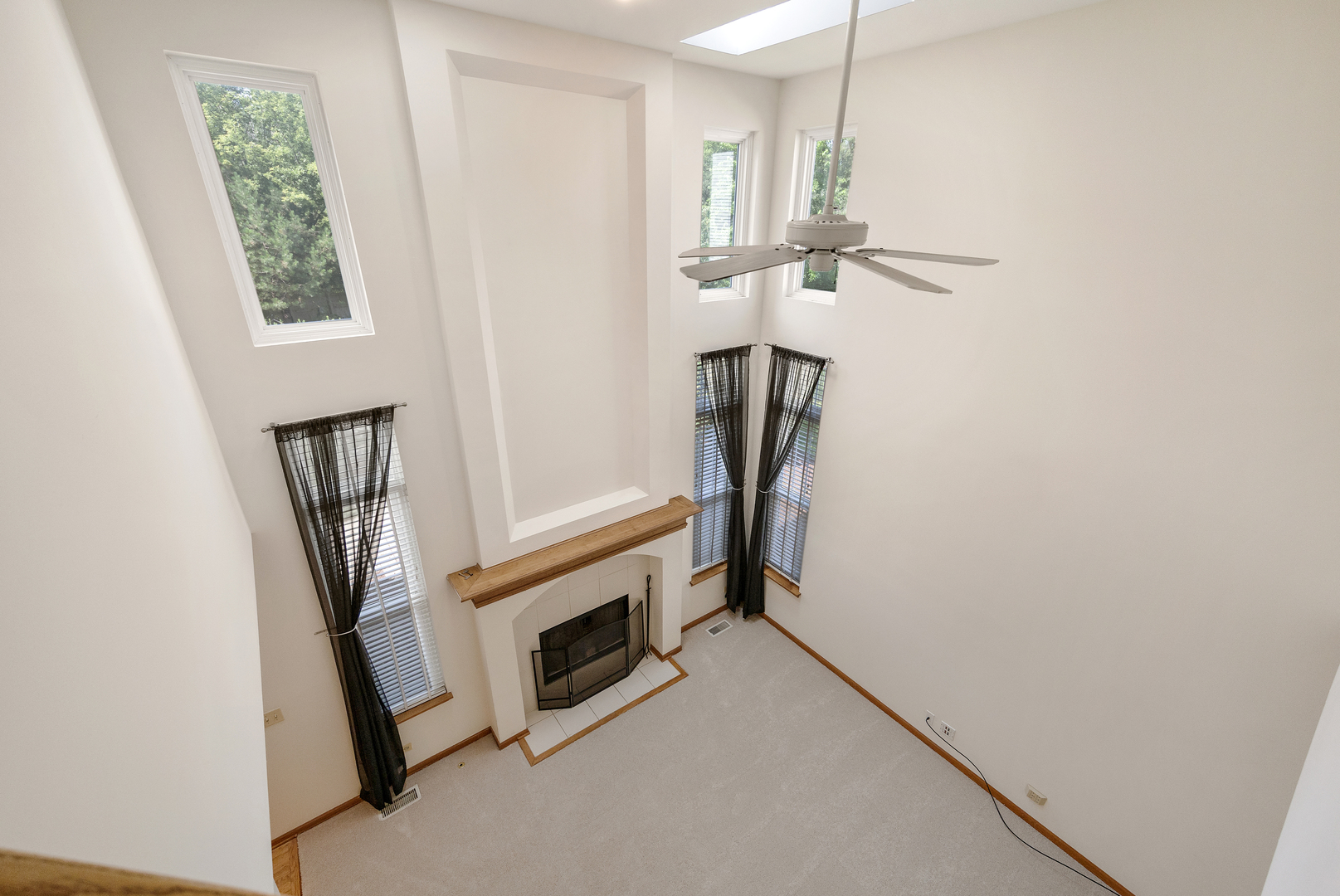 2519 Crestview Drive Property Photo 16