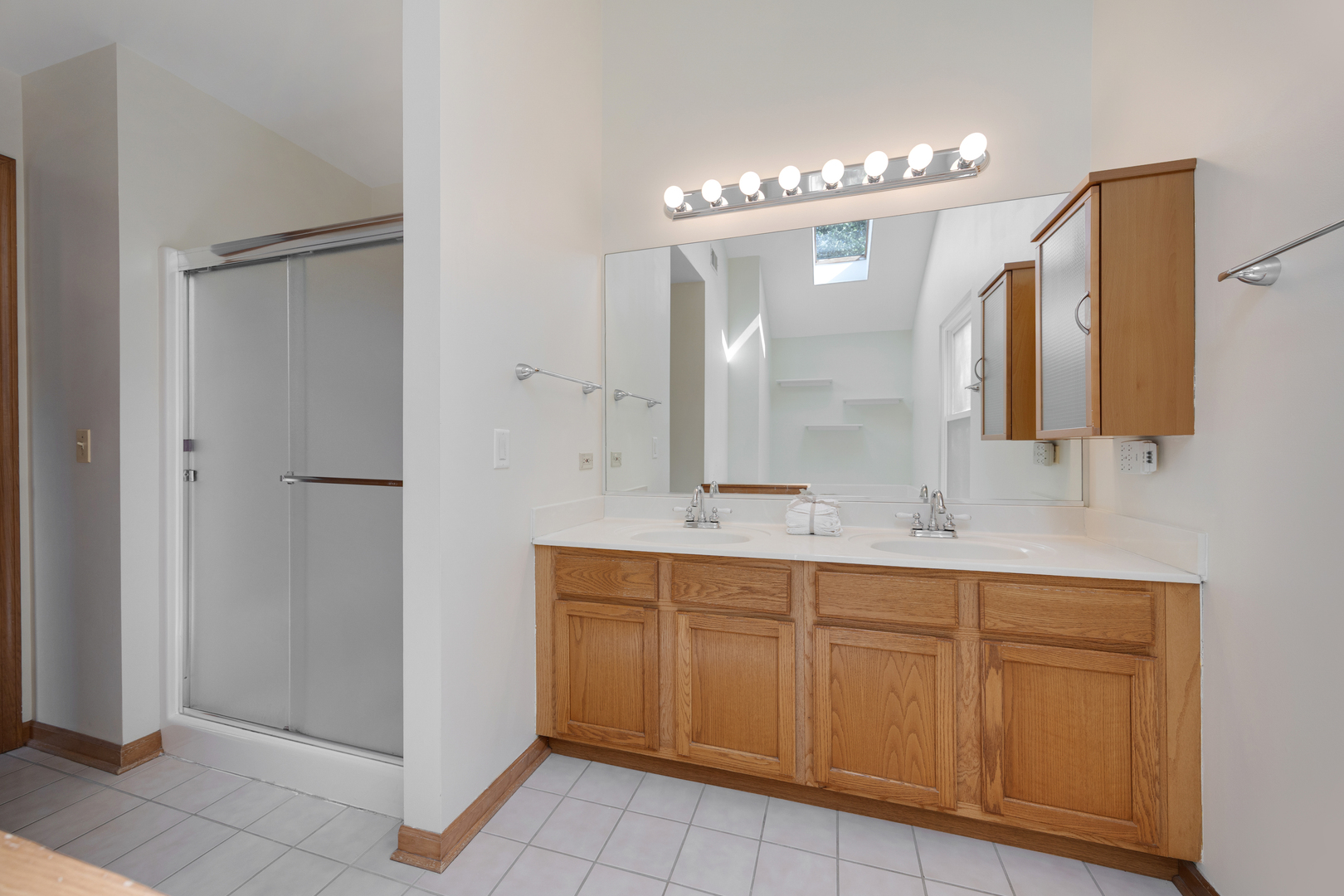 2519 Crestview Drive Property Photo 18