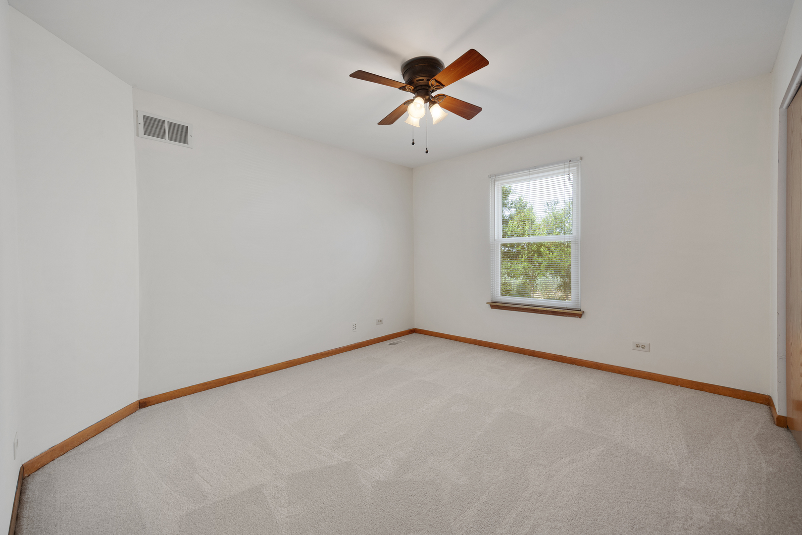 2519 Crestview Drive Property Photo 21