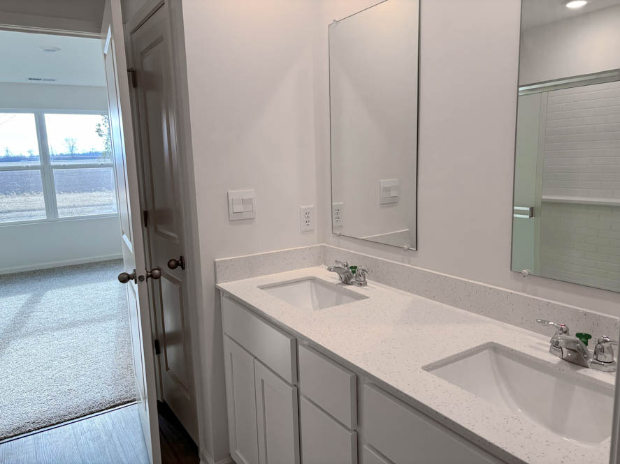 2284 Redwood Trail Property Photo 10