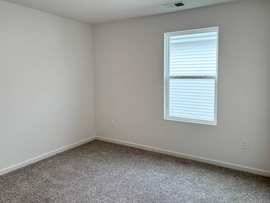 2284 Redwood Trail Property Photo 12