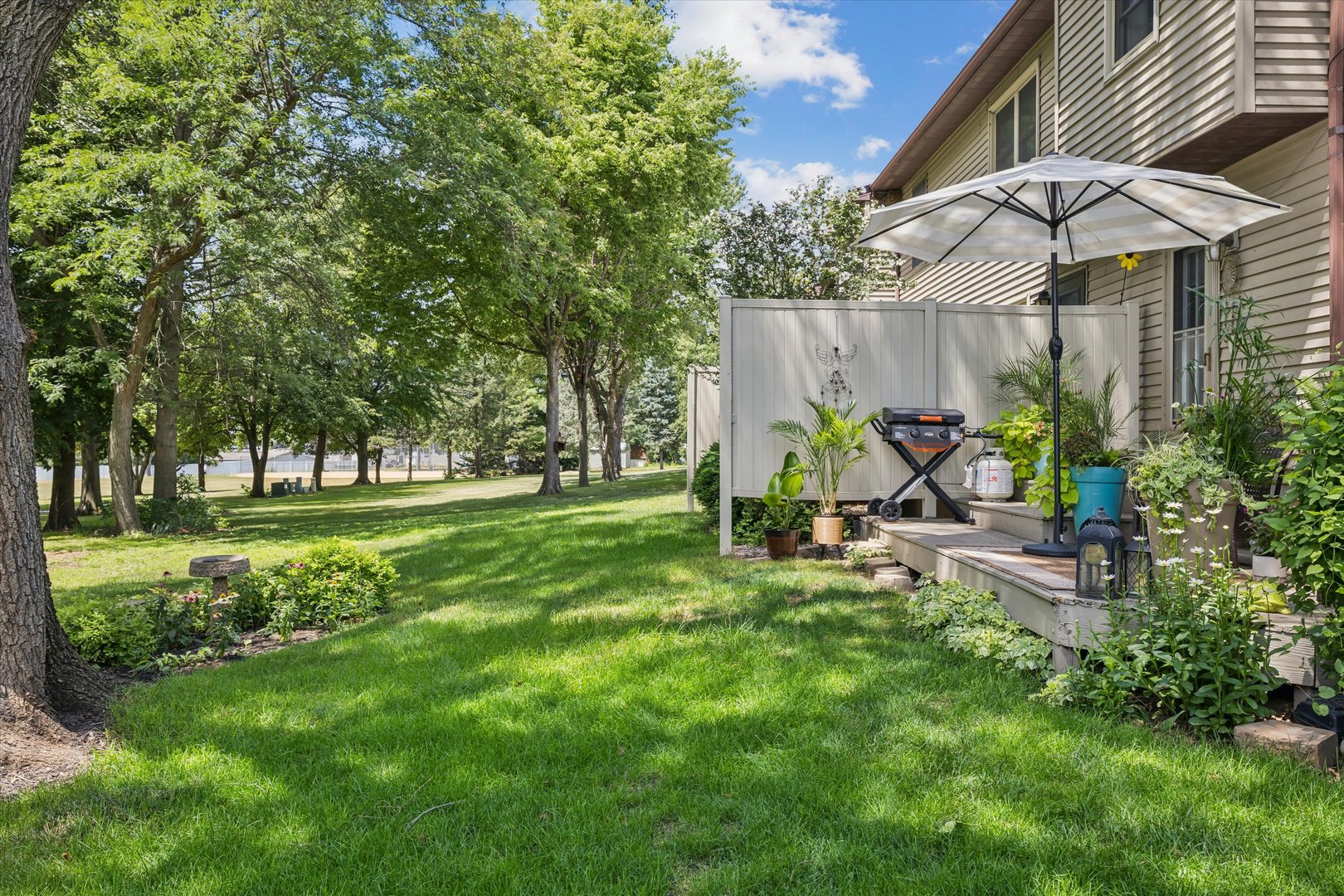 825 Brookview Drive Property Photo 6