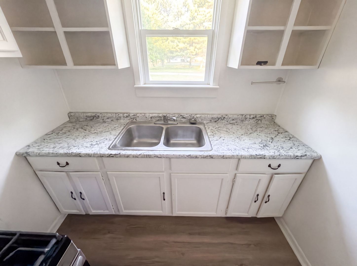 508 E Sigler Street Property Photo 3