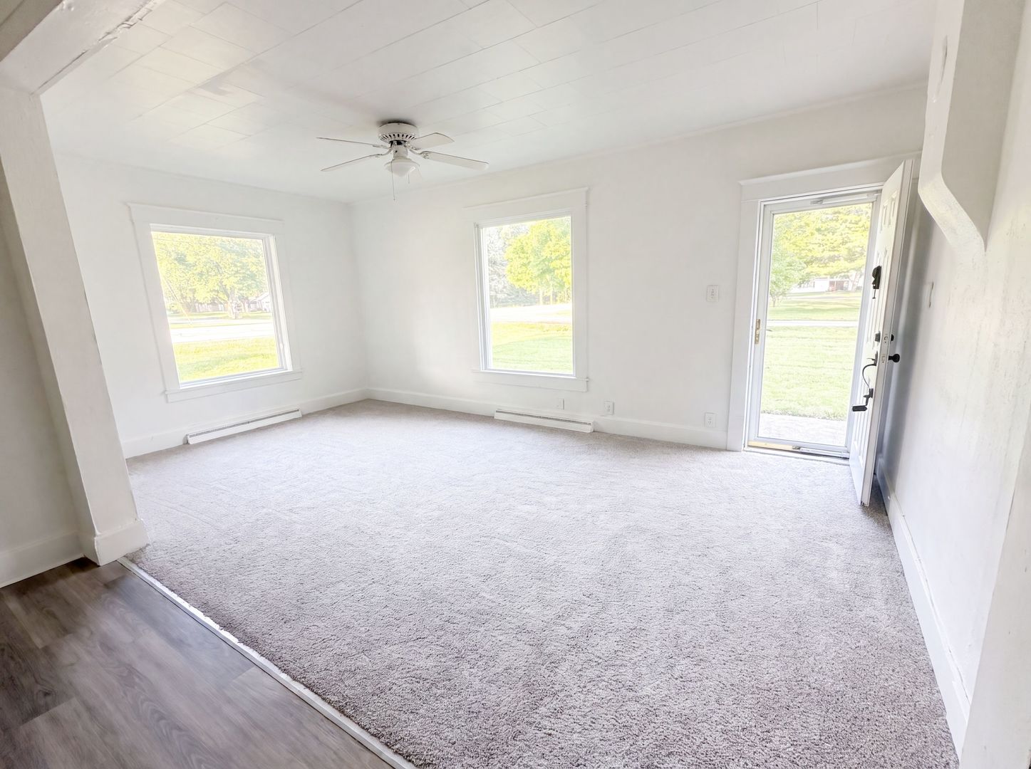 508 E Sigler Street Property Photo 6