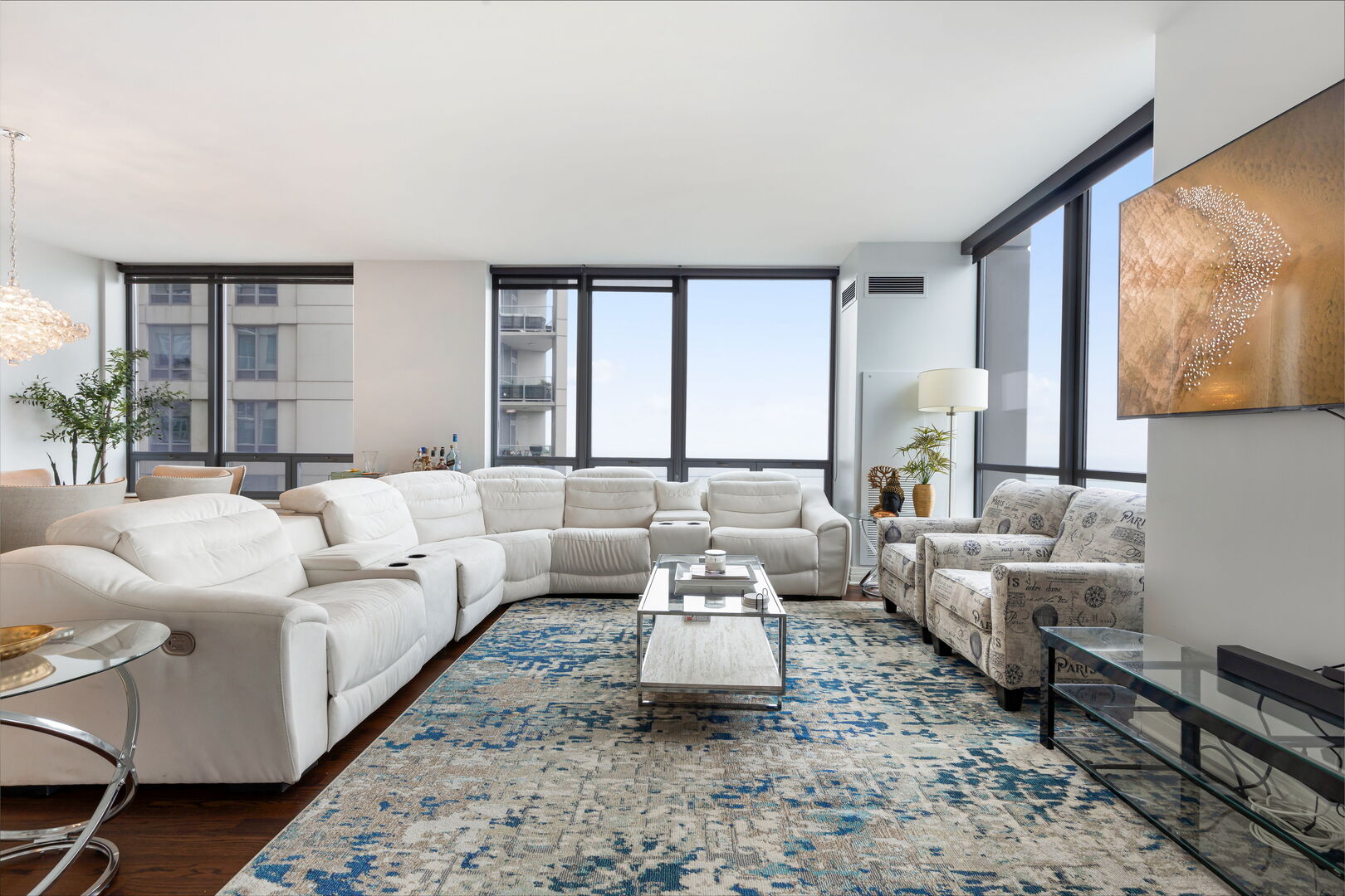 600 N Lake Shore Drive 1411 Property Photo 6