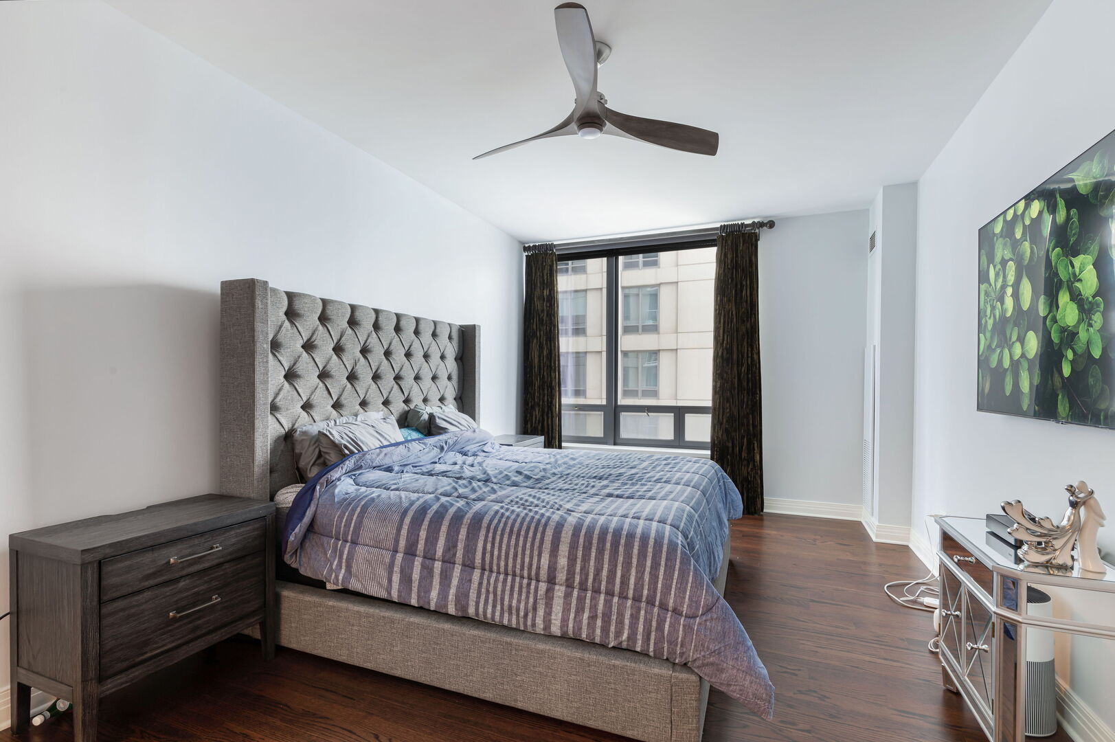 600 N Lake Shore Drive 1411 Property Photo 14