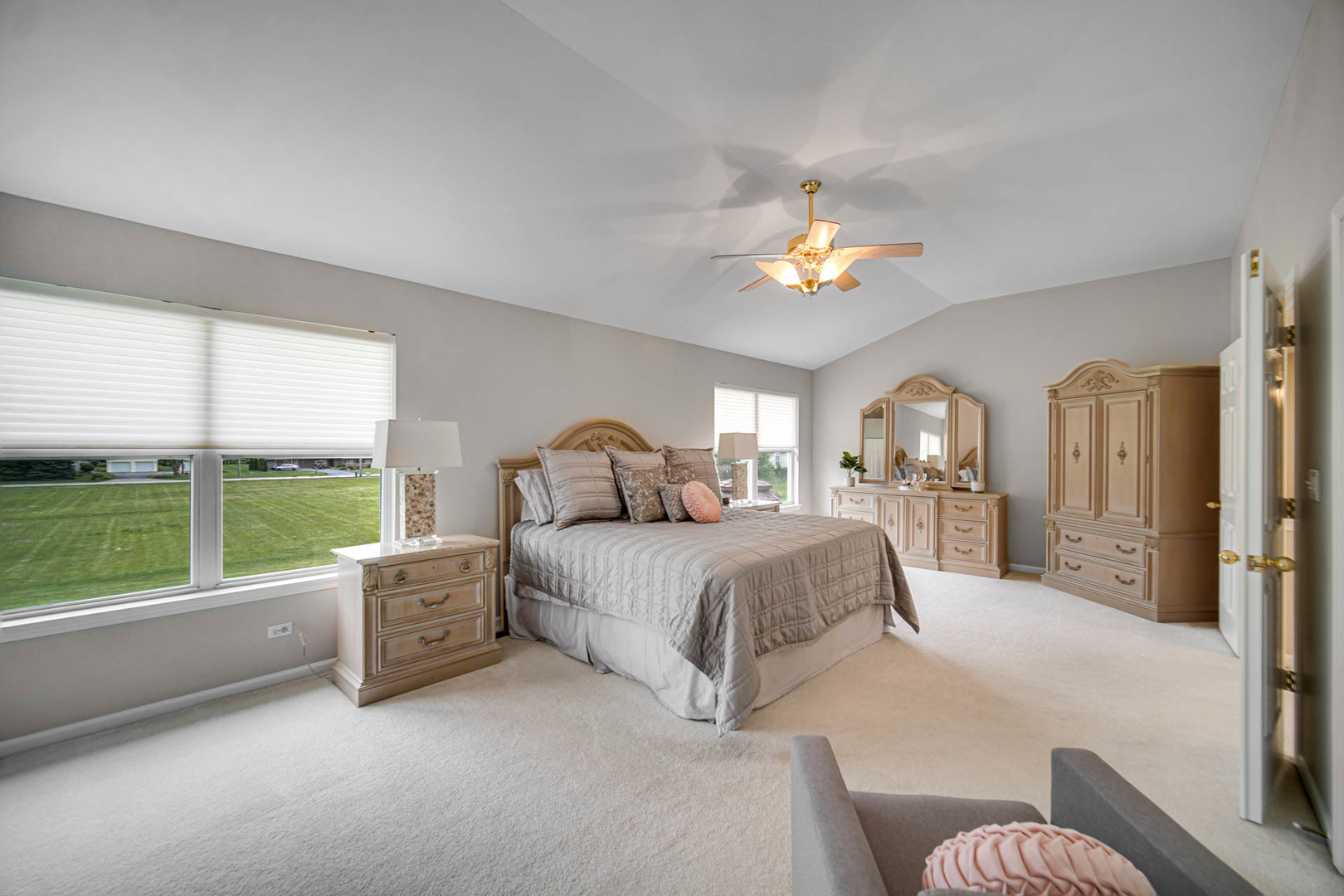 6 Yorkshire Court Property Photo 13