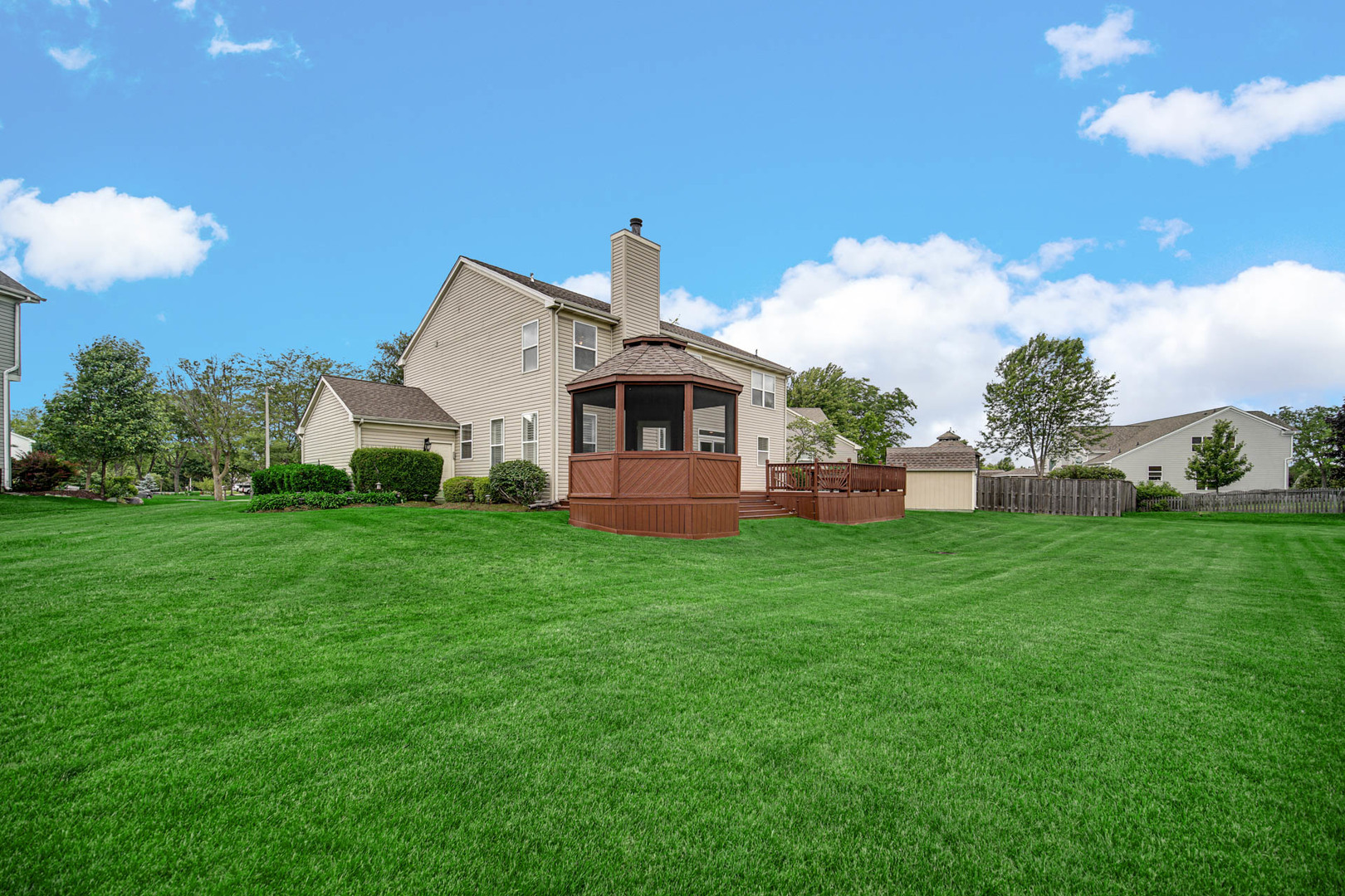 6 Yorkshire Court Property Photo 31