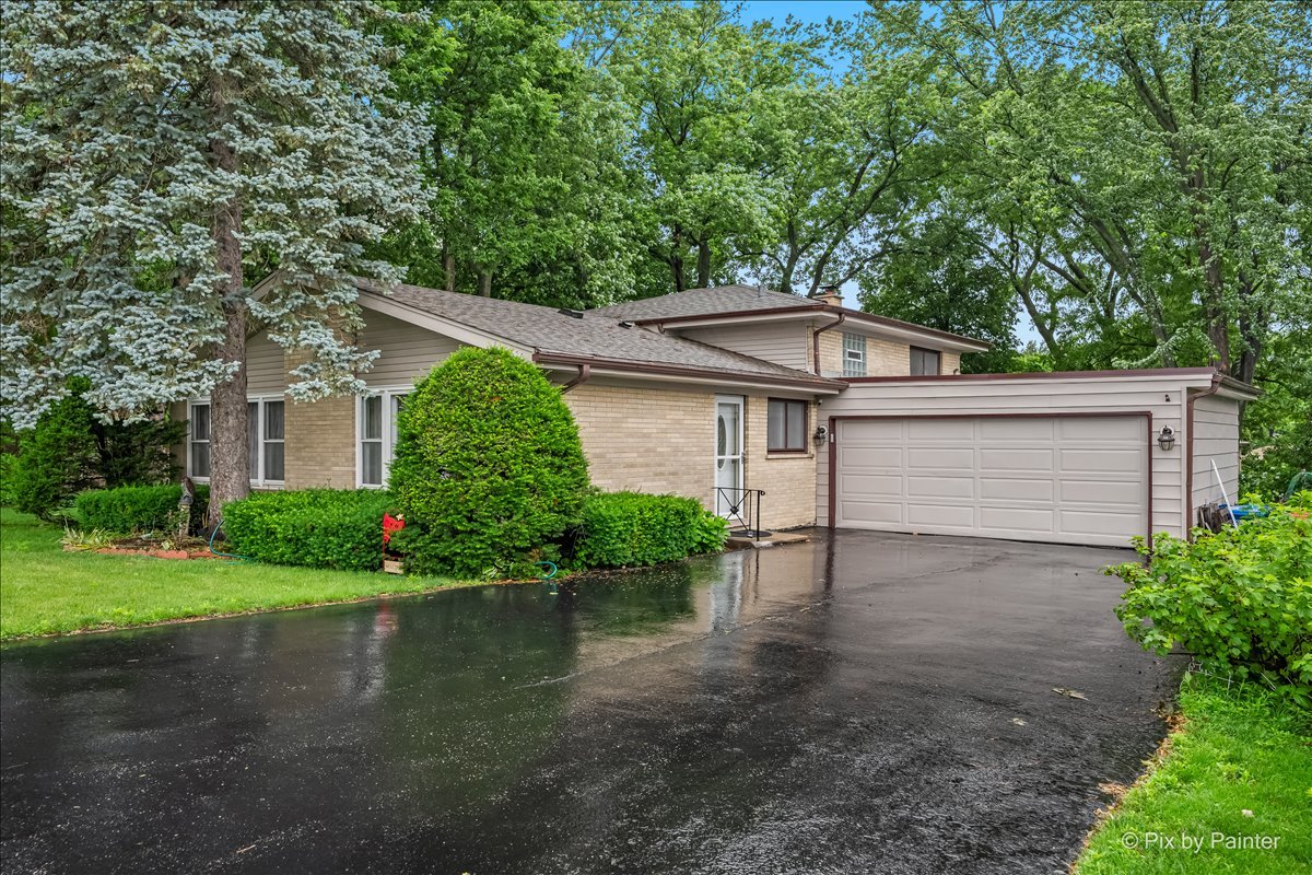 2530 Old Glenview Road Property Photo 1
