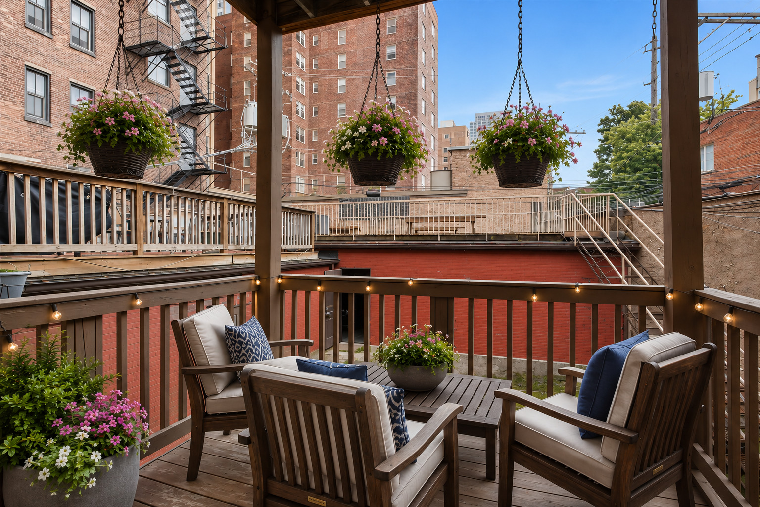 319 W Webster Avenue 1 Property Photo 12
