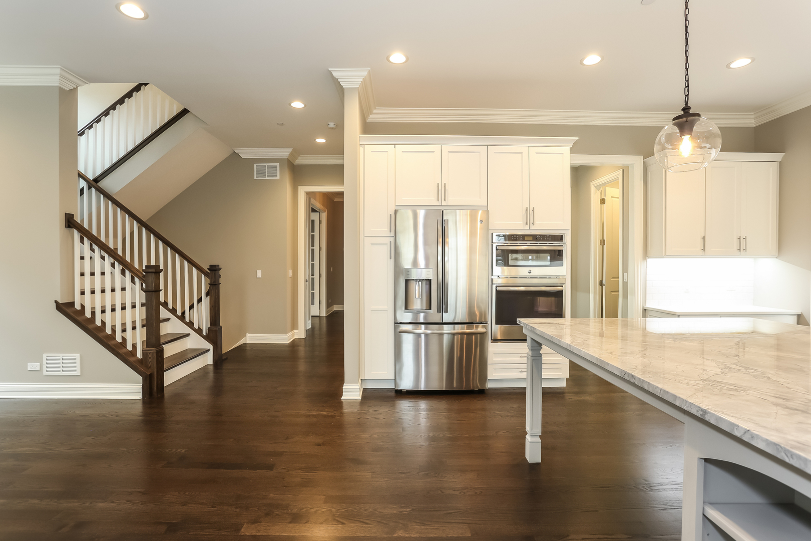 10535 Red Leaf Circle Property Photo 7