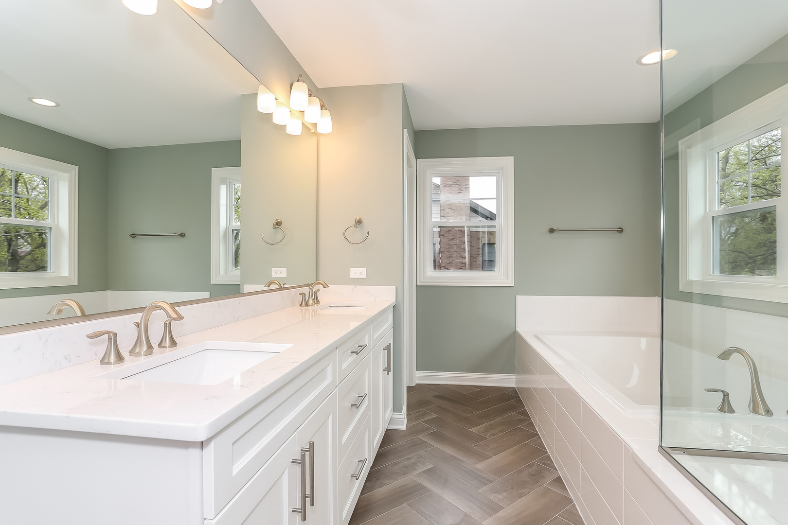 10535 Red Leaf Circle Property Photo 16