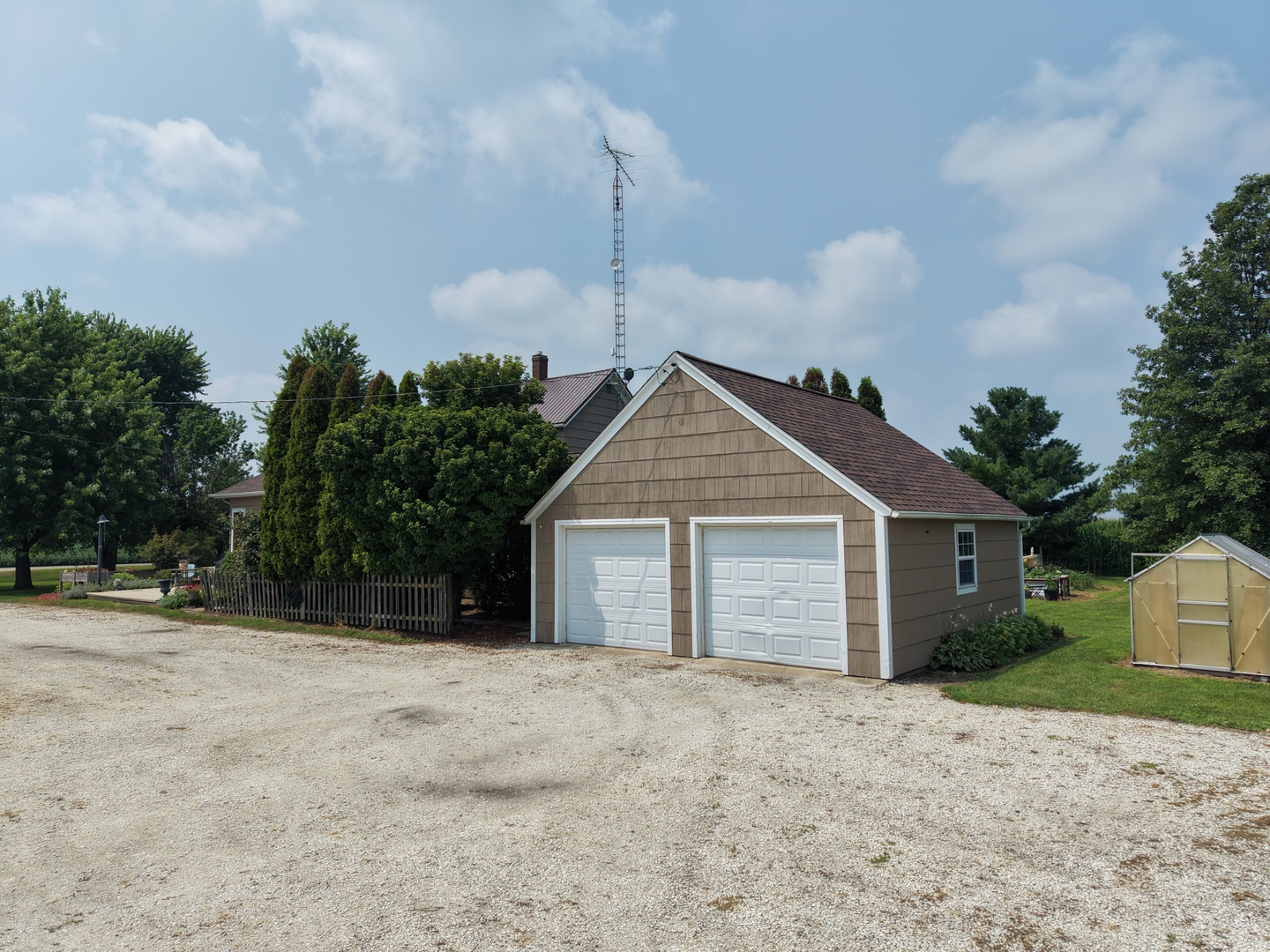1066 E 1100 North Road Property Photo 7