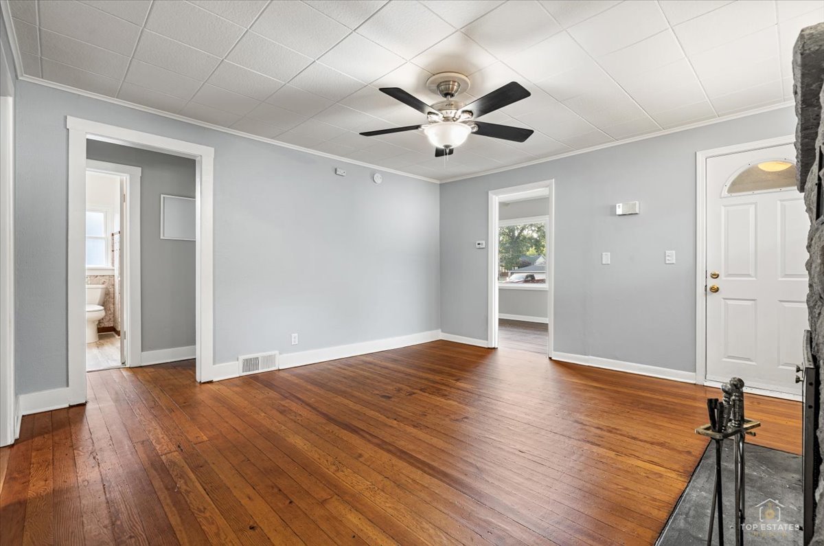 29 Glenwood Drive Property Photo 12