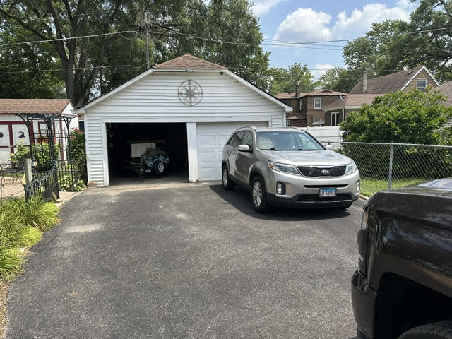 17611 Maple Street Property Photo 12