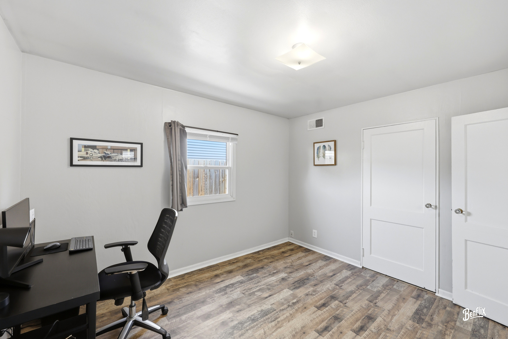 32988 N Meadow Road Property Photo 10