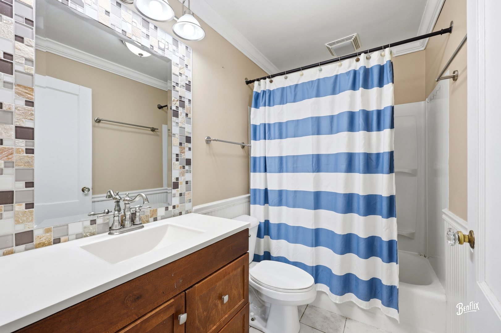 32988 N Meadow Road Property Photo 11