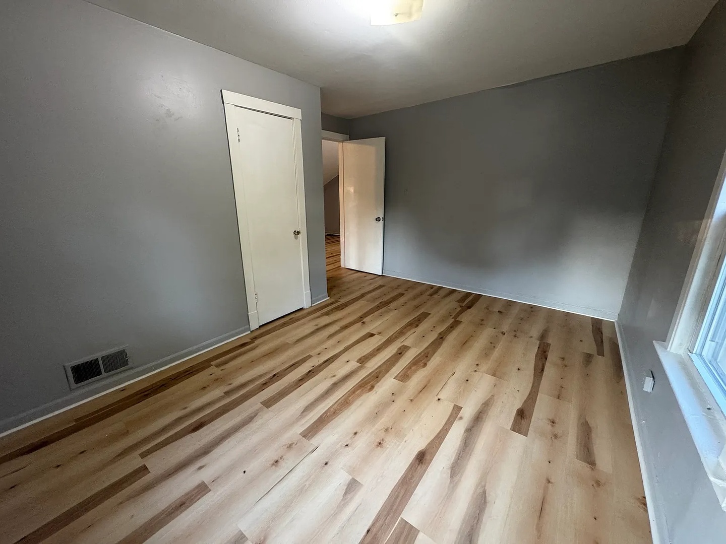 2030 Dodge Avenue 2 Property Photo 15
