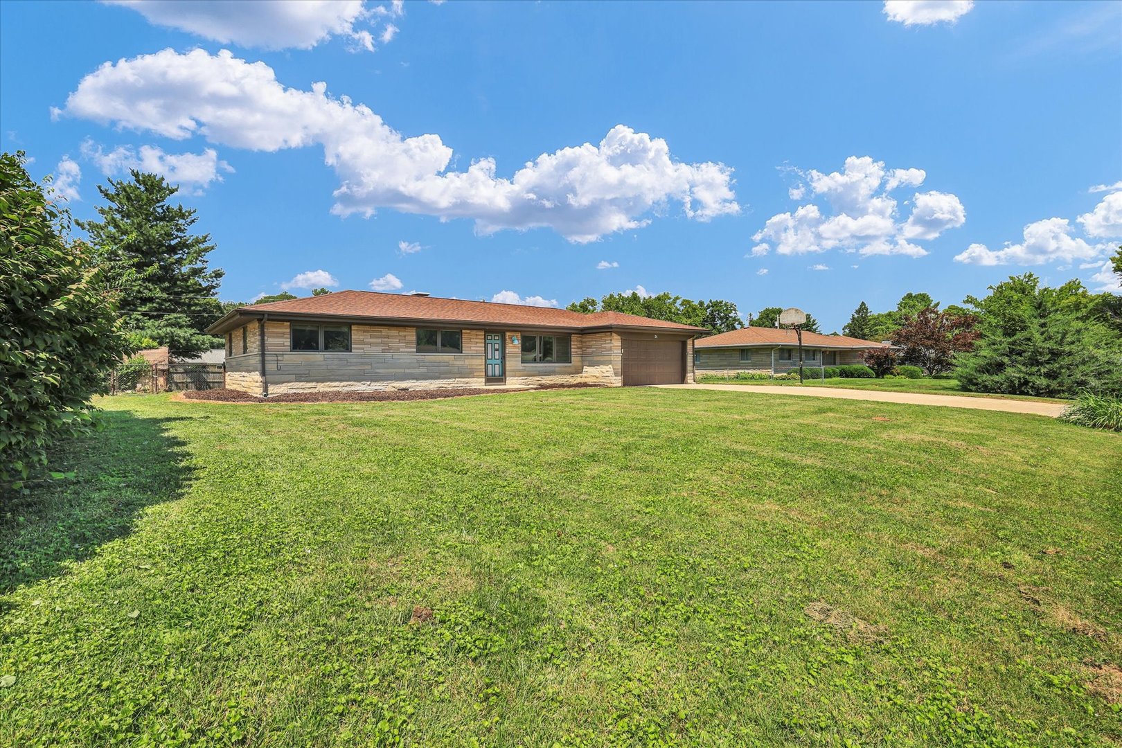 24 Lake Knolls Drive Property Photo 3