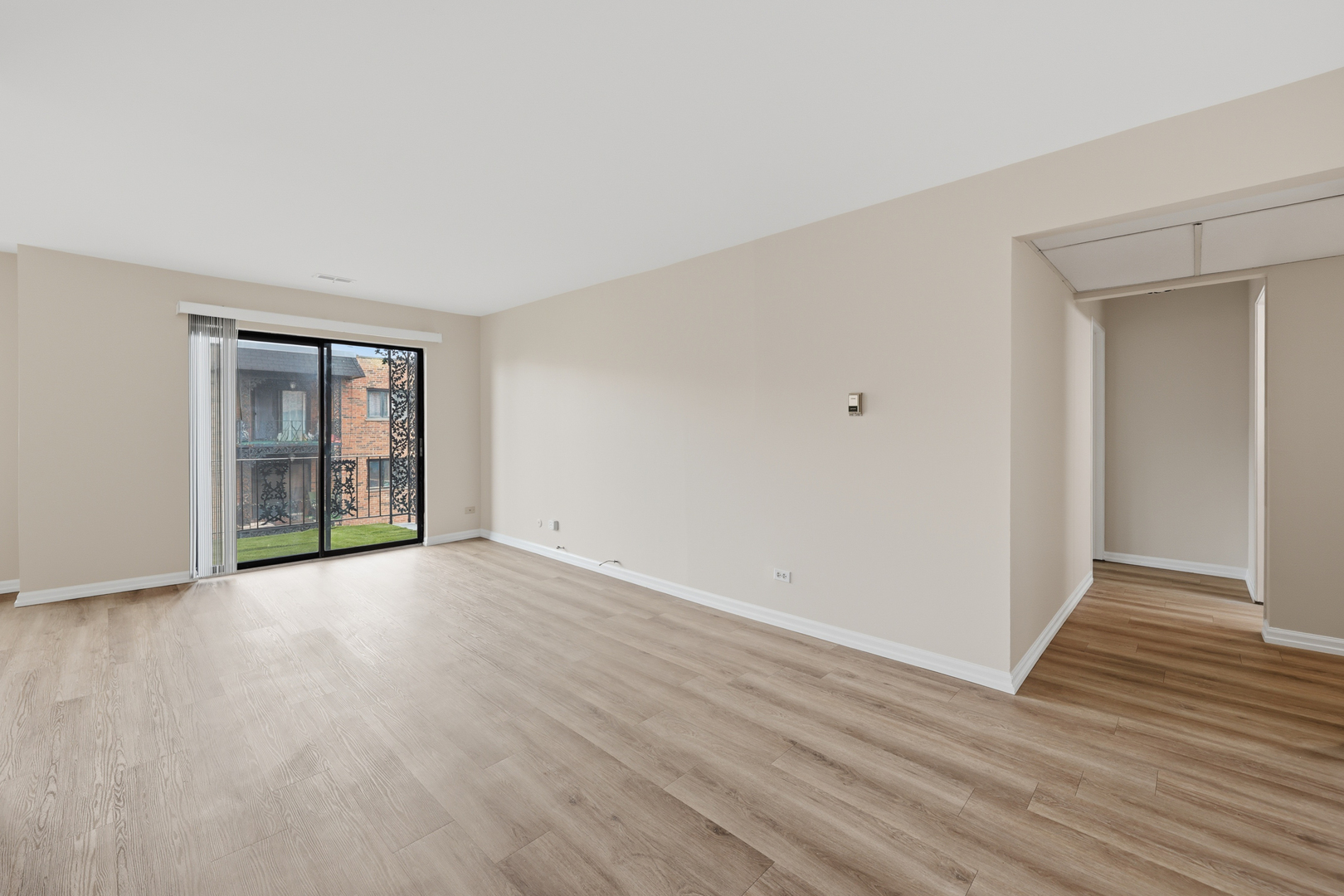 9332 Landings Lane 506 Property Photo 13