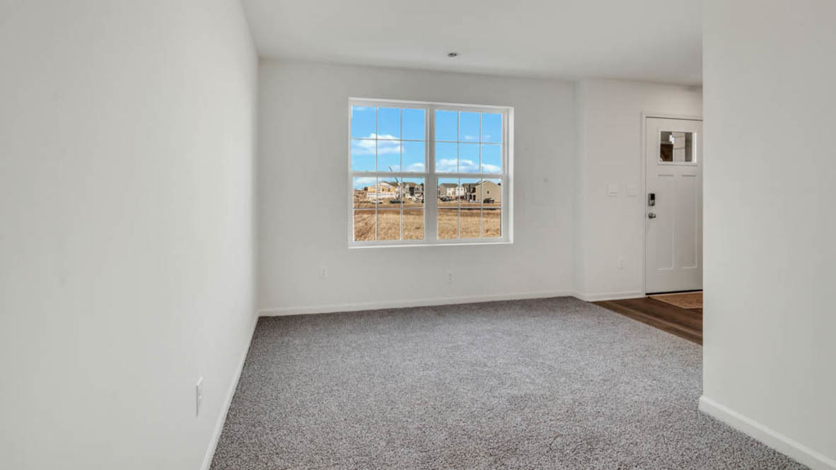 2742 Arrowhead Drive Property Photo 6