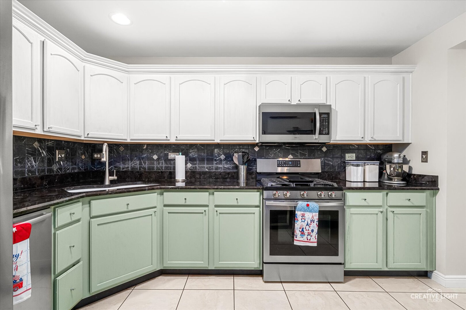 2316 Foxmoor Lane Property Photo 6