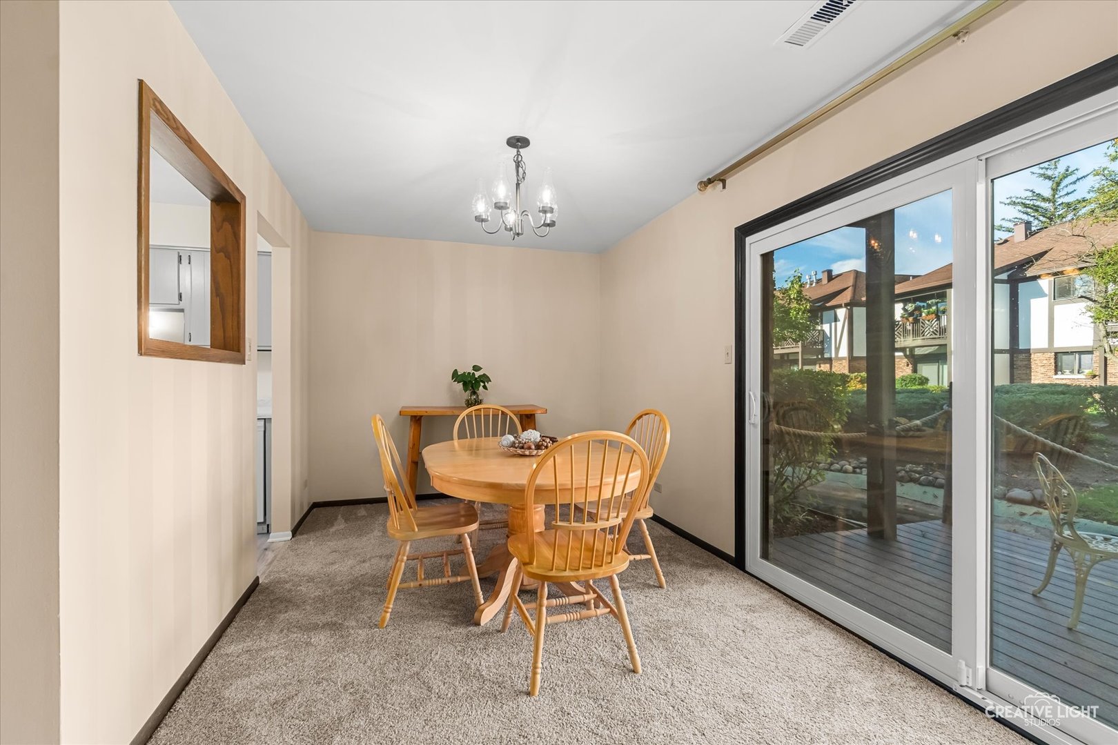 845 Sheldon Court D Property Photo 4