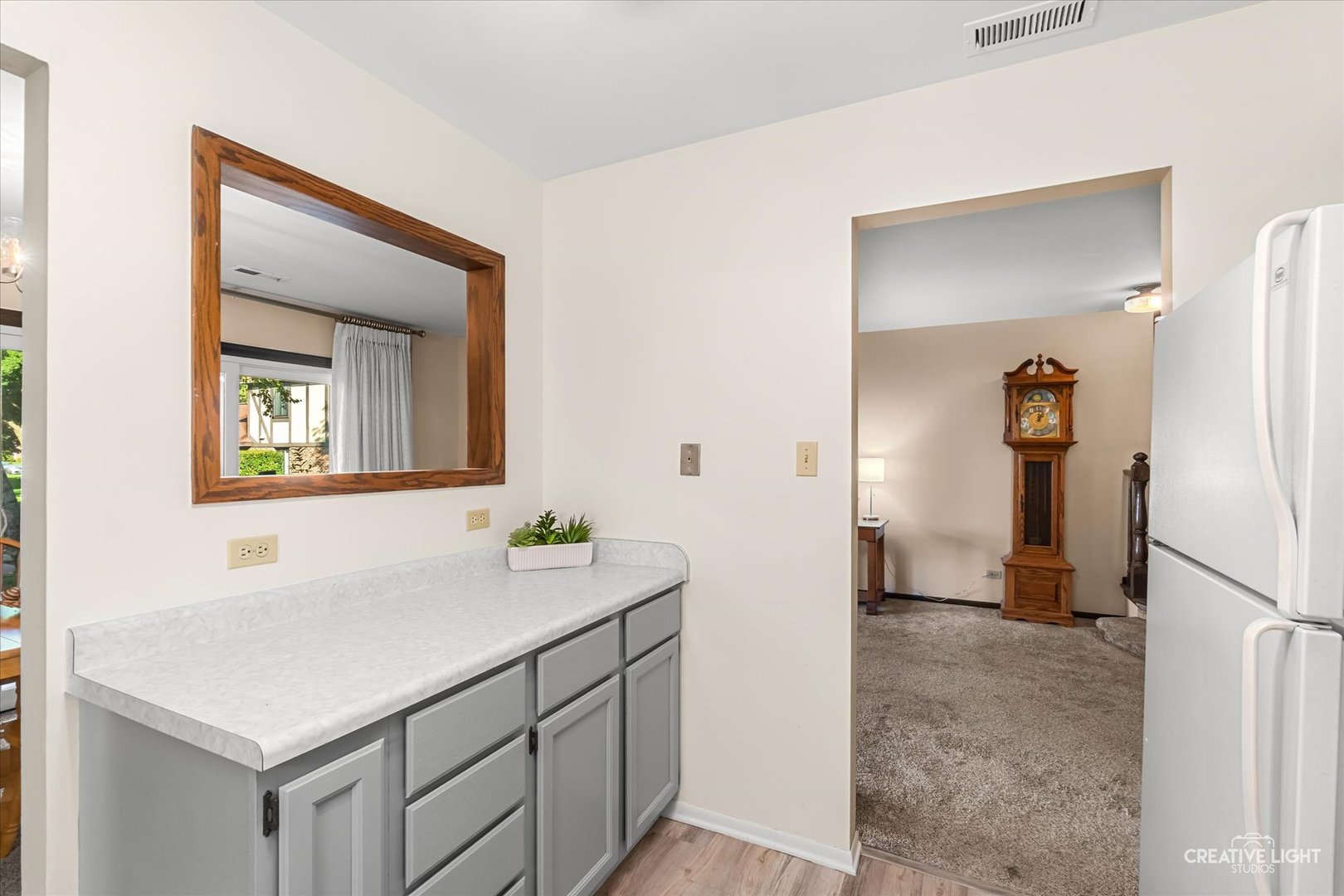 845 Sheldon Court D Property Photo 8