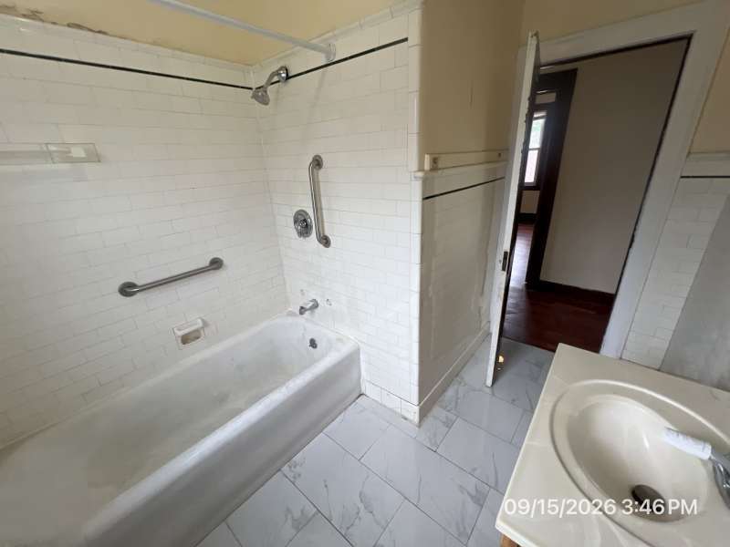 12713042 Property Photo 26