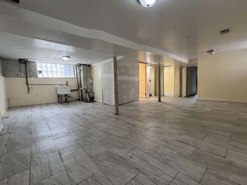 12713042 Property Photo 31