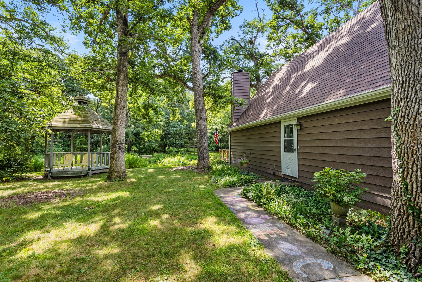667 County Road 3350 Property Photo 5