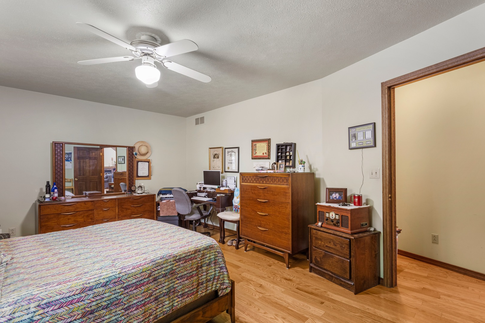 667 County Road 3350 Property Photo 43