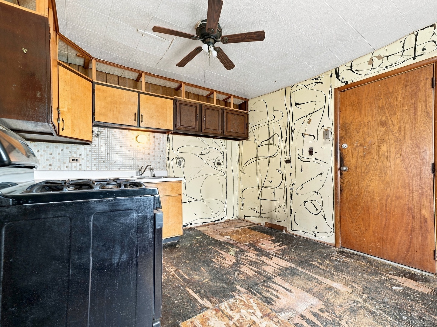 11733 S Elizabeth Street Property Photo 7