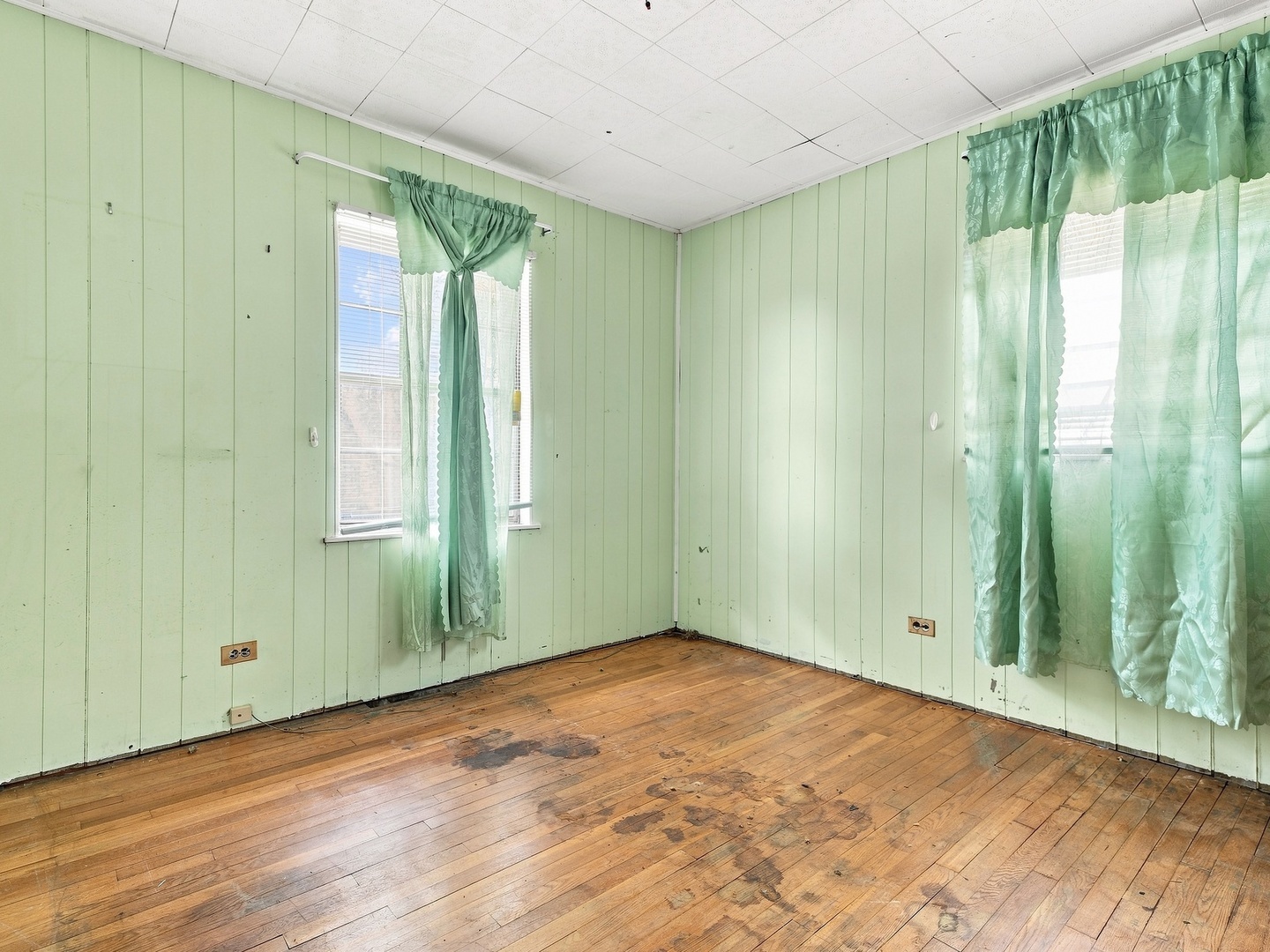 11733 S Elizabeth Street Property Photo 11
