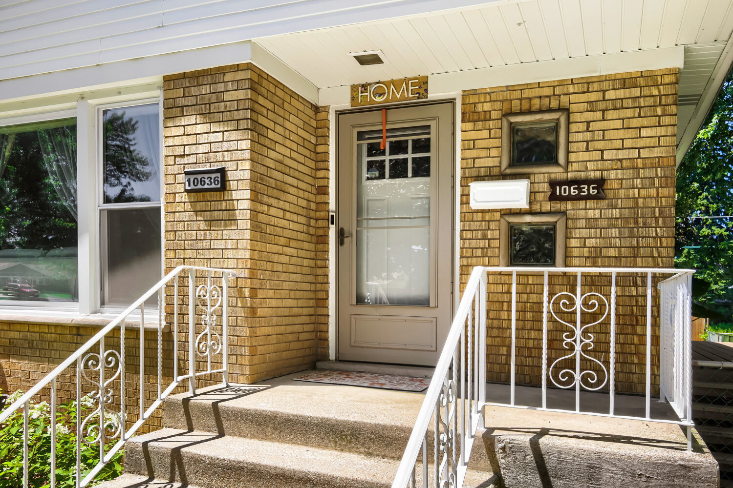 10636 Mason Avenue Property Photo 2