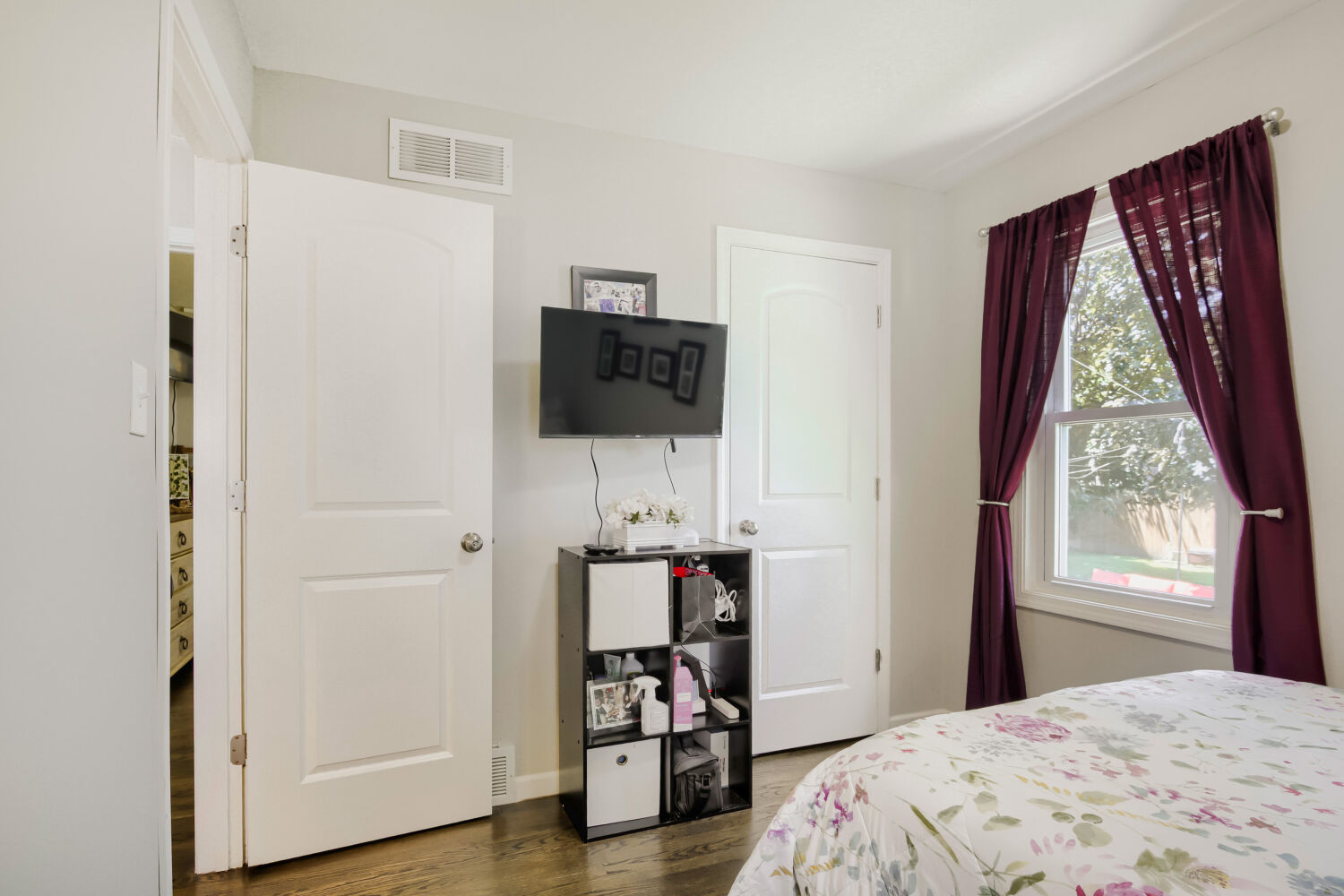 10636 Mason Avenue Property Photo 17